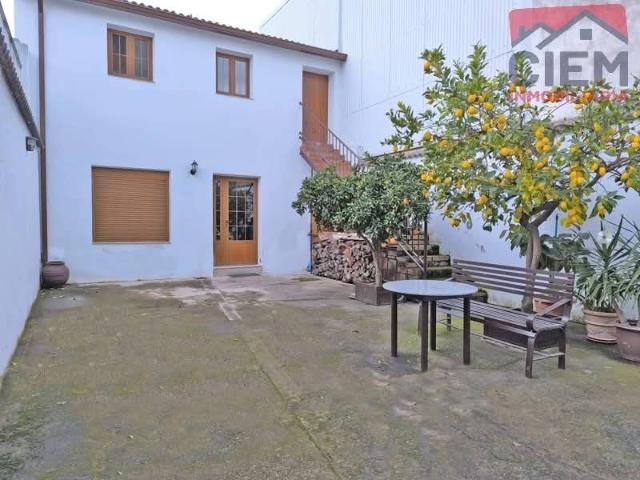 Villa en venta en Miajadas