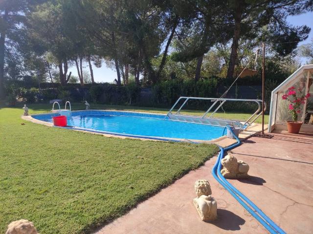 Chalet en venta en Miguelturra, Castilla-La Mancha