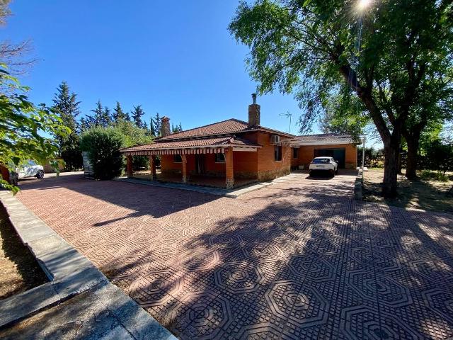 Chalet en venta en Miguelturra, Castilla-La Mancha