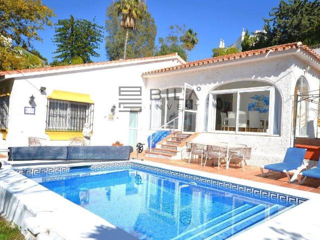 Villa en venta en Mijas
