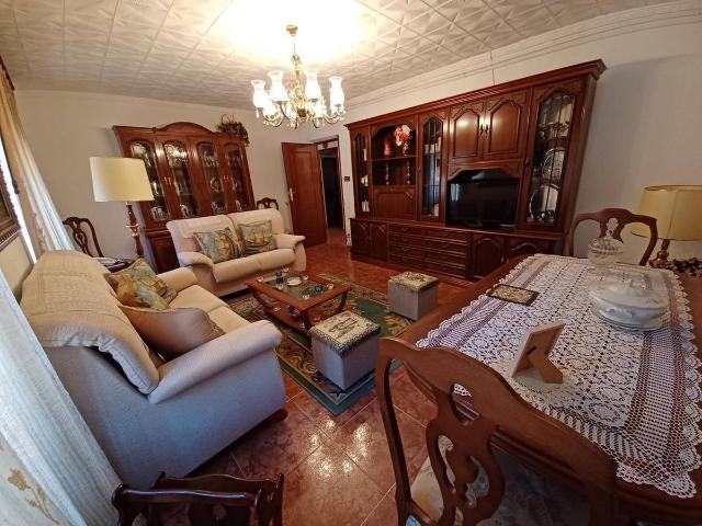 Chalet en venta en Minaya, Castilla-La Mancha