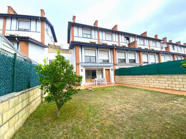 Chalet en venta en Casco Histórico, Castro-urdiales