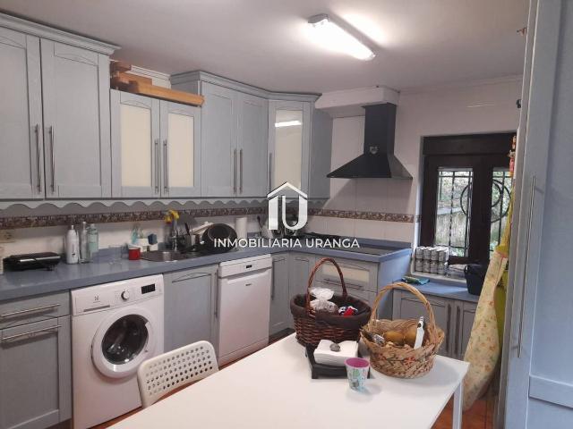 Chalet en venta en Casco Histórico, Castro-urdiales