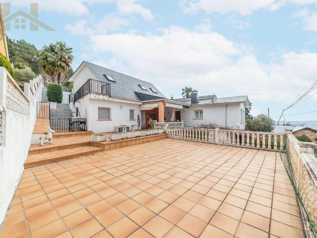 Chalet en venta en Miraflores De La Sierra, Madrid