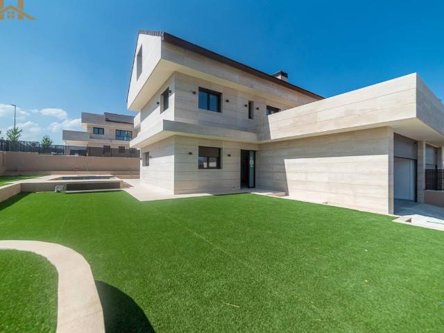 Chalet en venta en Miraflores De La Sierra, Madrid