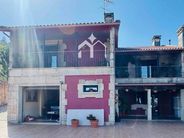 Chalet en venta en O Cruceiro, O Morrazo