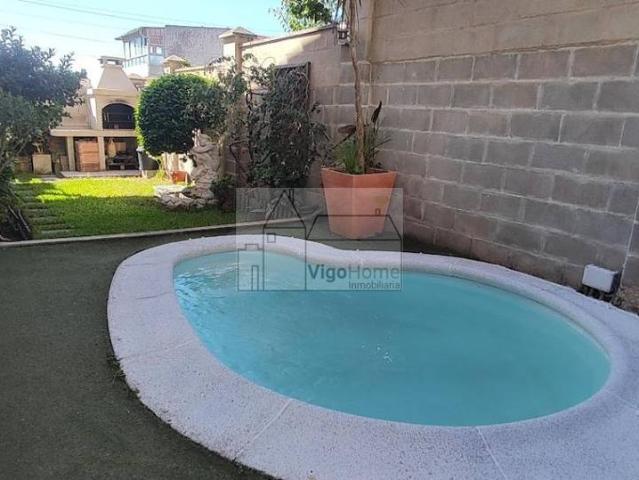 Chalet en venta en O Cruceiro, O Morrazo