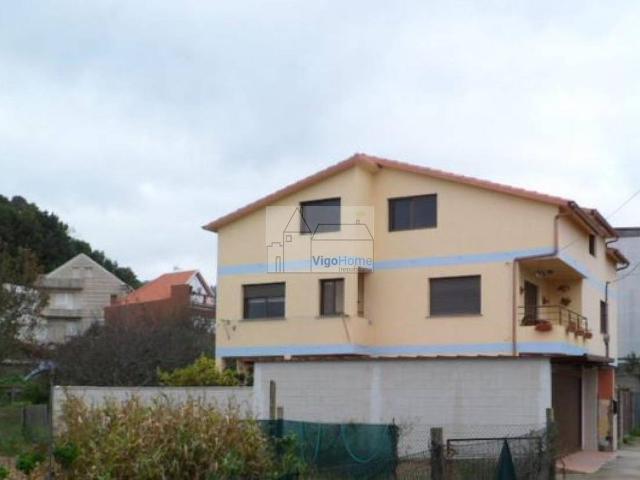 Chalet en venta en O Cruceiro, O Morrazo