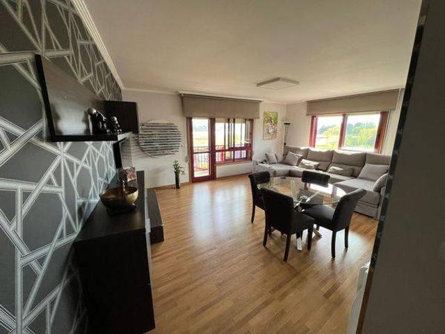 Chalet en venta en O Cruceiro, O Morrazo
