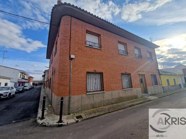 Villa en venta en Mocejón