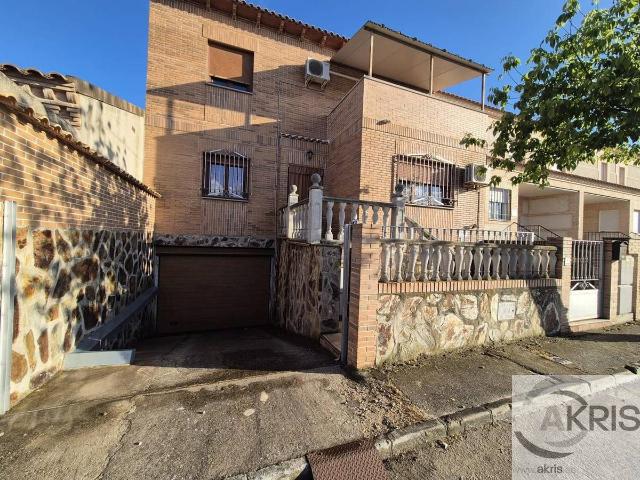 Villa en venta en Mocejón
