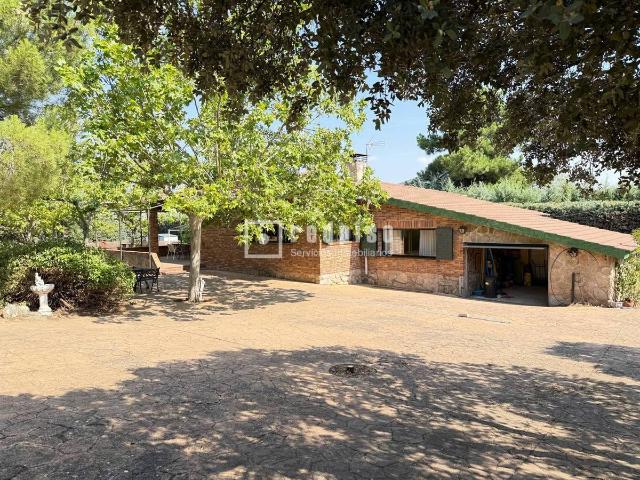 Chalet en venta en Valdemorillo, Madrid