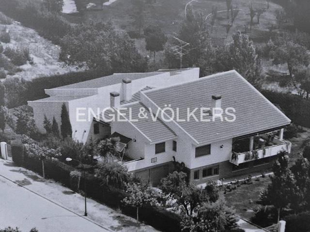 Chalet en venta en Rozas De Puerto Real, Madrid