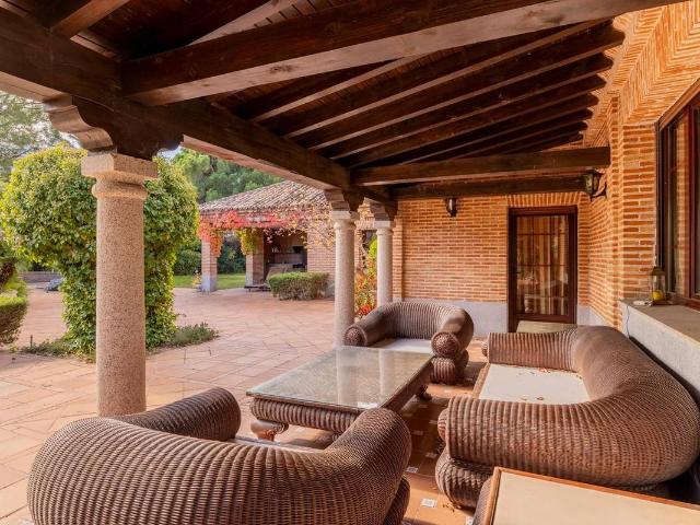 Chalet en venta en Rozas De Puerto Real, Madrid