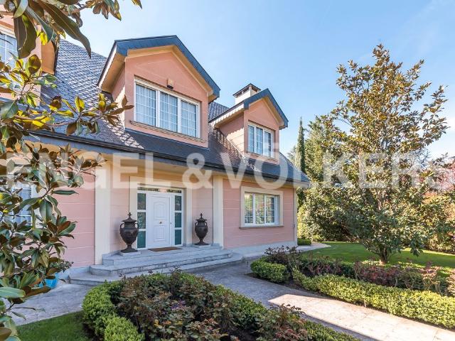 Chalet en venta en Rozas De Puerto Real, Madrid