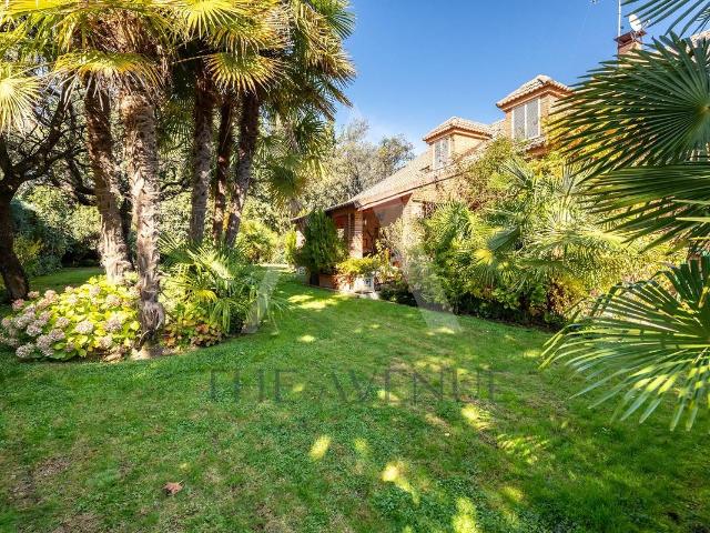 Chalet en venta en Rozas De Puerto Real, Madrid