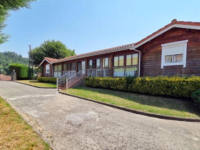Chalet en venta en Molledo, Cantabria