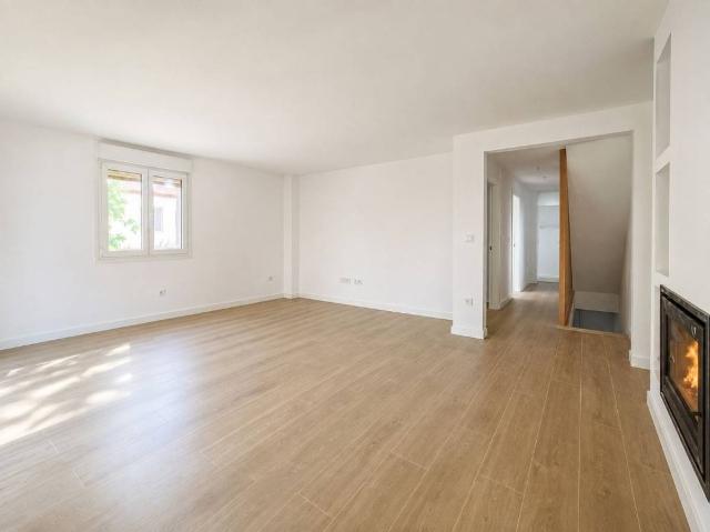 Chalet en venta en Molledo, Cantabria