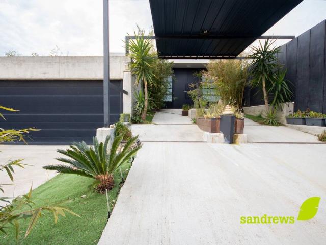 Villa en venta en Mollet De Peralada