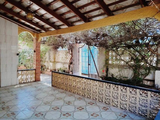 Chalet en venta en l'Horta Nord, Valencia