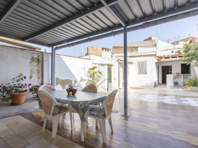 Chalet en venta en l'Horta Nord, Valencia