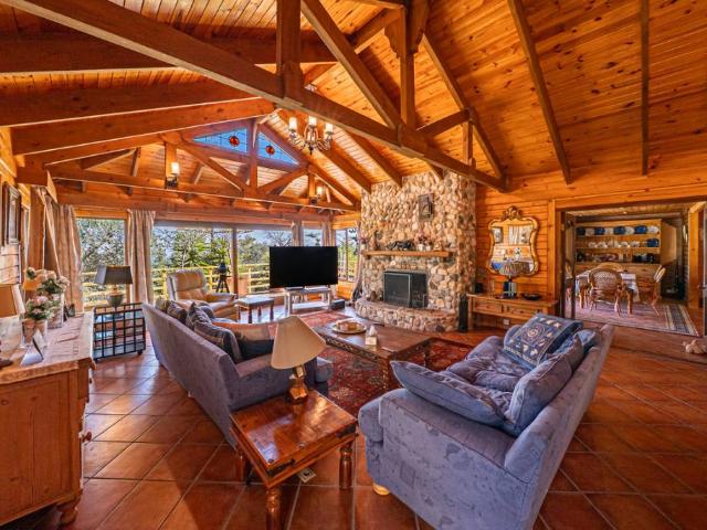 Villa en venta en Monda