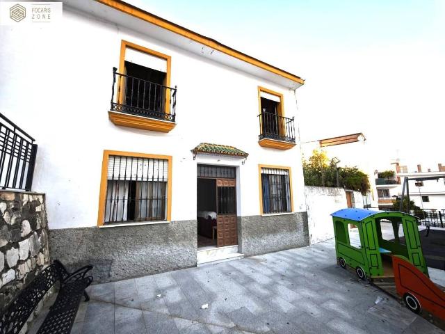 Villa en venta en Monda