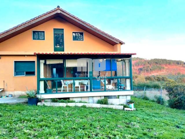 Chalet en venta en A Ponte, O Condado