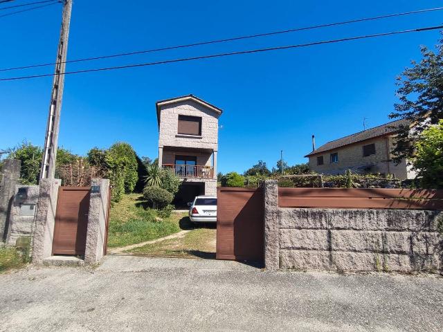 Chalet en venta en A Ponte, O Condado