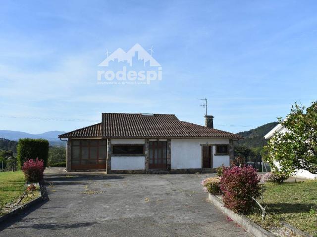 Chalet en venta en A Ponte, O Condado