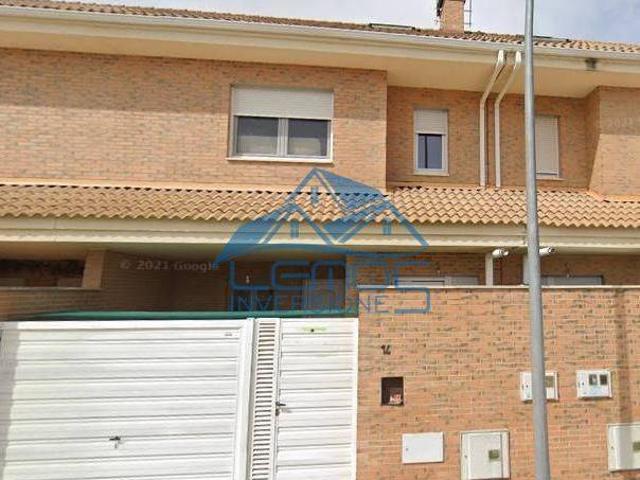 Chalet en venta en Monfarracinos, Castilla y León