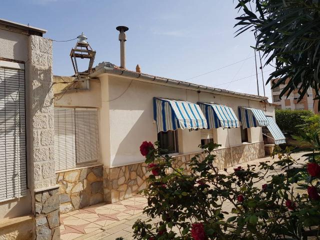 Chalet en venta en Monòver / Monóvar, Alacant / Alicante
