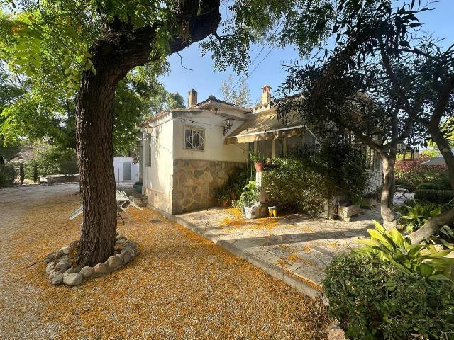 Chalet en venta en el Vinalopó Mitjà / El Vinalopó Medio, Valencia