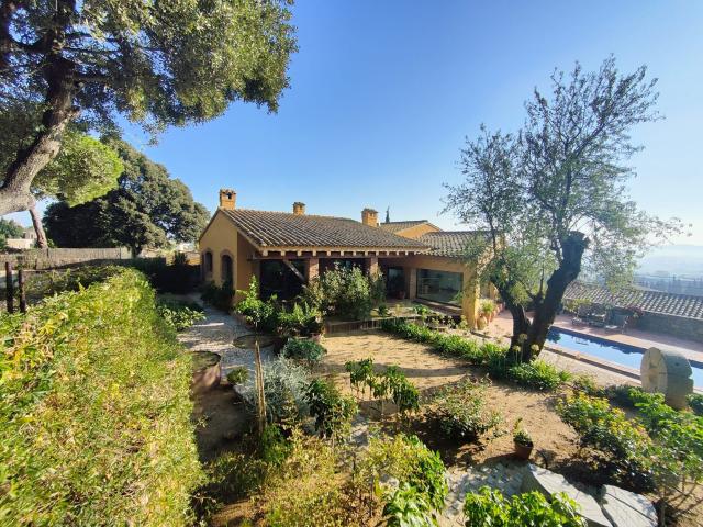 Villa en venta en Mont-ras