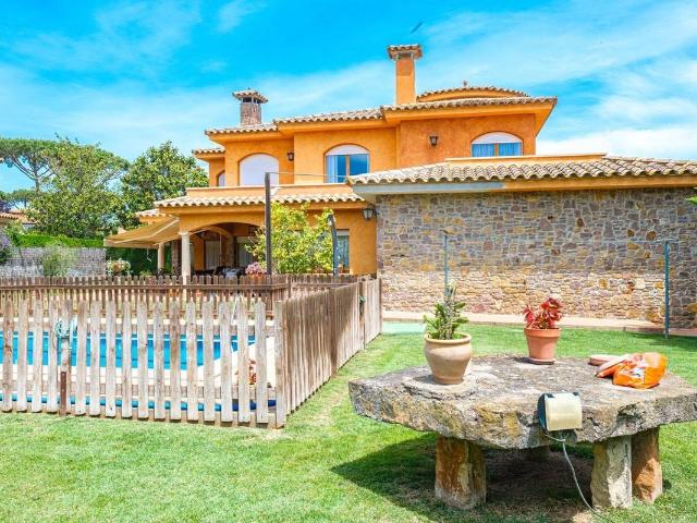 Chalet en venta en Baix Empordà, Catalunya