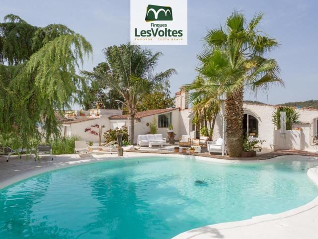 Villa en venta en Mont-ras