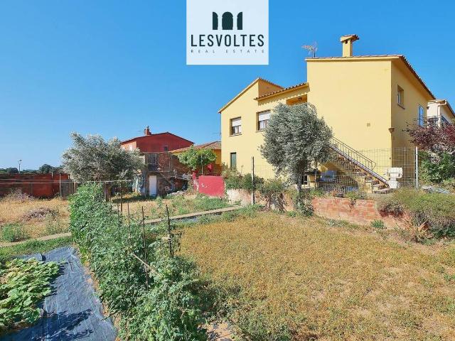Villa en venta en Mont-ras