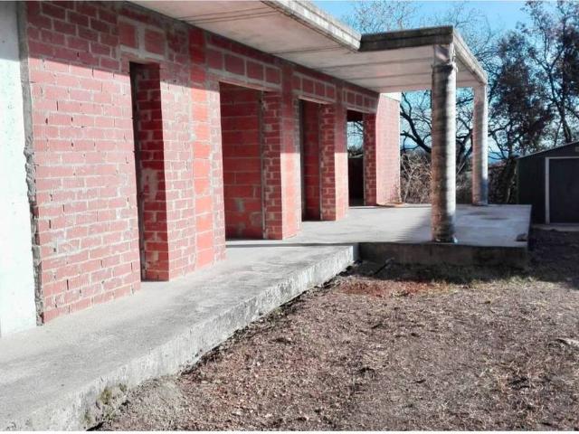 Chalet en venta en Montagut I Oix, Montagut