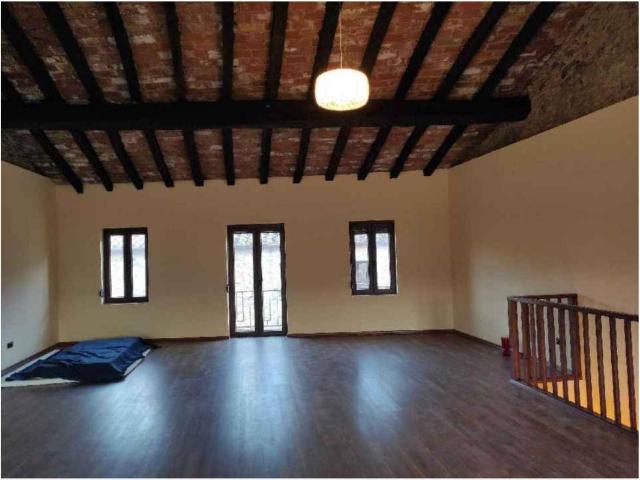 Chalet en venta en Montagut, Garrotxa