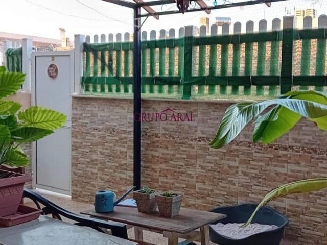 Villa en venta en Santa Pola