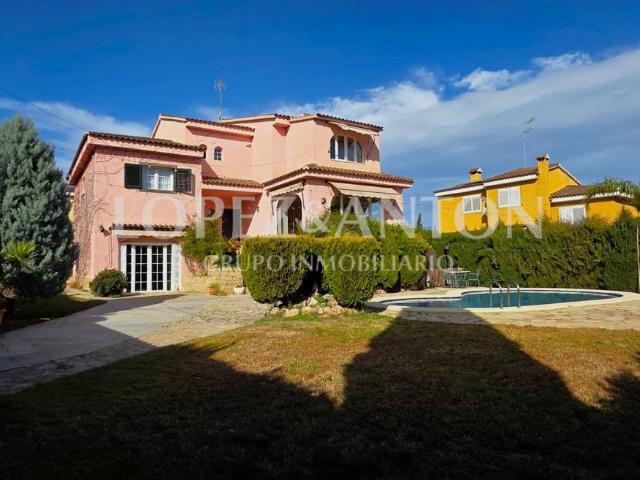 Chalet en venta en Los Almendros, el Camp de Túria