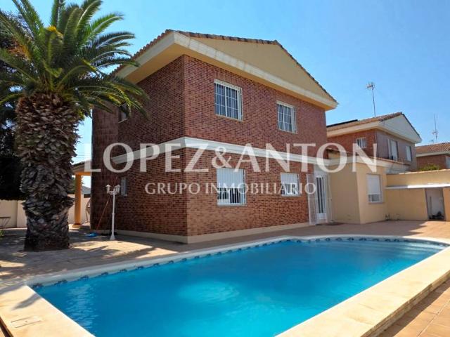 Chalet en venta en Los Almendros, el Camp de Túria