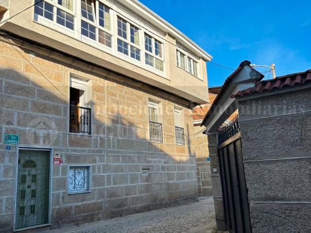 Chalet en venta en Monterrei, Ourense