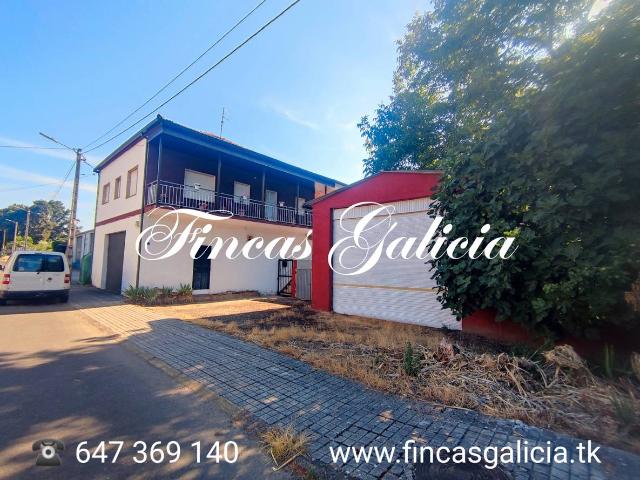 Chalet en venta en Monterrei, Monterrei