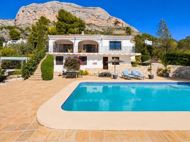Chalet en venta en Urbanització Montgó-Toscamar, la Marina Alta