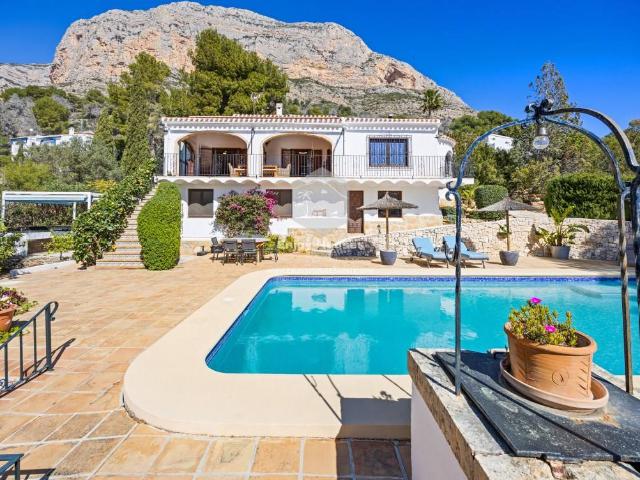 Chalet en venta en Urbanització Montgó-Toscamar, la Marina Alta