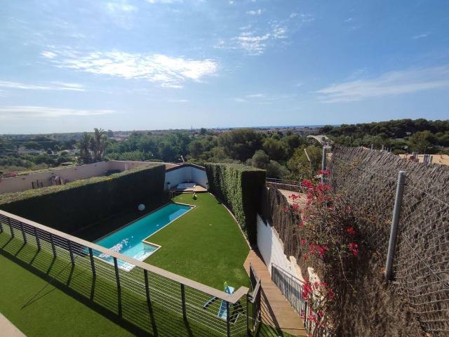 Chalet en venta en Centre, Baix Llobregat
