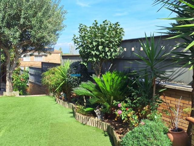 Chalet en venta en Montornès Centre, Montornès del Vallès