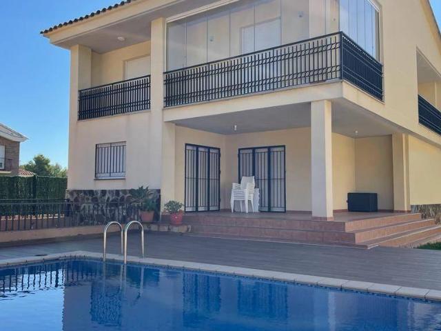 Chalet en venta en la Plana Alta, Valencia