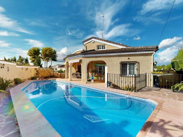 Chalet en venta en la Ribera Alta, Valencia